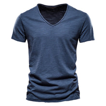Last inn bildet i Galleri-visningsprogrammet, Uformell t-skjorte med v-hals i slub bomull