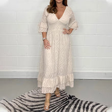 Last inn bildet i Galleri-visningsprogrammet, Broderi Anglaise Frill Sleeve Midi-kjole med ermer med broderi