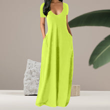 Last inn bildet i Galleri-visningsprogrammet, Ensfarget V-hals kortermet kjole