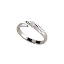 Last inn bildet i Galleri-visningsprogrammet, Angel and demon couple rings