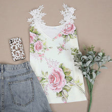 Last inn bildet i Galleri-visningsprogrammet, V-neck lace camisole
