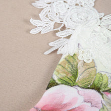 Last inn bildet i Galleri-visningsprogrammet, V-neck lace camisole