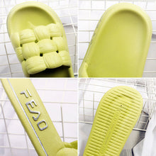 Last inn bildet i Galleri-visningsprogrammet, Super soft slippers with thick soles
