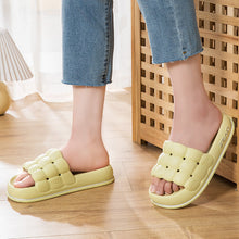 Last inn bildet i Galleri-visningsprogrammet, Super soft slippers with thick soles