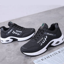 Last inn bildet i Galleri-visningsprogrammet, Mote-sneakers i skinn