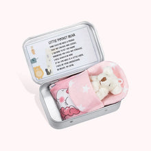 Last inn bildet i Galleri-visningsprogrammet, Teddy Bear in a Tin Box