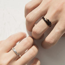 Last inn bildet i Galleri-visningsprogrammet, Angel and demon couple rings