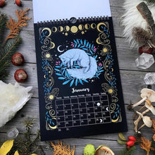 Last inn bildet i Galleri-visningsprogrammet, 2023 Dark Forest Månekalender Mystiske dyrs kalender