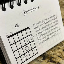 Last inn bildet i Galleri-visningsprogrammet, 365-dagers gitarakkordkalender