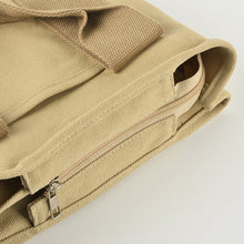 Last inn bildet i Galleri-visningsprogrammet, Multi-Pocket Handbag