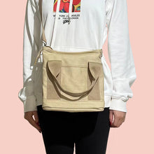 Last inn bildet i Galleri-visningsprogrammet, Multi-Pocket Handbag