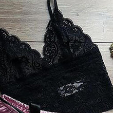 Last inn bildet i Galleri-visningsprogrammet, Cami pyjamassett med blonder