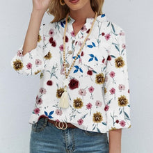 Last inn bildet i Galleri-visningsprogrammet, Halv-ermet bluse med blomstertrykk