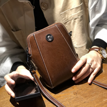 Last inn bildet i Galleri-visningsprogrammet, Oil Waxed Leather Small Bag