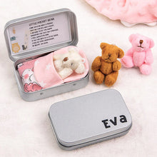 Last inn bildet i Galleri-visningsprogrammet, Teddy Bear in a Tin Box