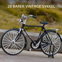 Last inn bildet i Galleri-visningsprogrammet, Retro sykkelmodell ornament