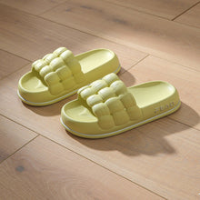 Last inn bildet i Galleri-visningsprogrammet, Super soft slippers with thick soles