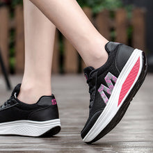 Last inn bildet i Galleri-visningsprogrammet, Mesh rocking shoes