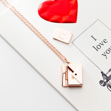 Last inn bildet i Galleri-visningsprogrammet, Metal Envelope Necklace