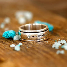 Last inn bildet i Galleri-visningsprogrammet, "Jeg er nok" Silver Meditation Roterbar angstring