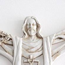 Last inn bildet i Galleri-visningsprogrammet, Risen Christ Wall Cross Jesus Figurer