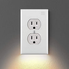 Last inn bildet i Galleri-visningsprogrammet, Outlet Wall Plate With Night Lights