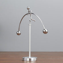 Last inn bildet i Galleri-visningsprogrammet, Nytt lite roterende Iron Man Ornament