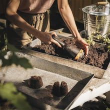 Last inn bildet i Galleri-visningsprogrammet, Soil Block Maker