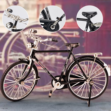 Last inn bildet i Galleri-visningsprogrammet, Retro sykkelmodell ornament