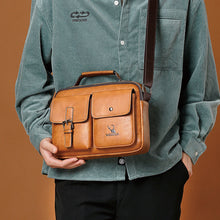 Last inn bildet i Galleri-visningsprogrammet, Vintage Shoulder Bag