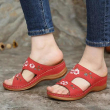 Last inn bildet i Galleri-visningsprogrammet, HÄndlagde uformelle dame sandaler