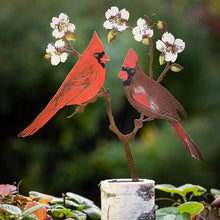 Last inn bildet i Galleri-visningsprogrammet, Iron Red Bird Ornament
