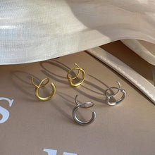 Last inn bildet i Galleri-visningsprogrammet, Minimalistiske Twist Wrap Crawler Climber Cuff øredobber
