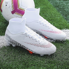 Last inn bildet i Galleri-visningsprogrammet, Fotballsko med Høy Topp
