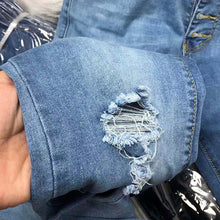 Last inn bildet i Galleri-visningsprogrammet, Slitte jeans med fem knapper
