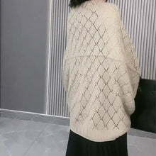 Last inn bildet i Galleri-visningsprogrammet, Hollow Out Knitted Shawl
