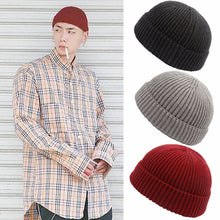 Last inn bildet i Galleri-visningsprogrammet, Warm wool knitted hat
