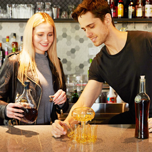 Last inn bildet i Galleri-visningsprogrammet, 6 Shot Glass Dispenser og holder
