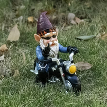 Last inn bildet i Galleri-visningsprogrammet, Biker Garden Gnome Statue med langfinger
