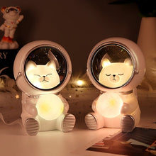 Last inn bildet i Galleri-visningsprogrammet, Astronaut LED nattlampe
