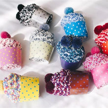 Last inn bildet i Galleri-visningsprogrammet, Pom-Pom Cupcake Sokker
