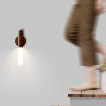 Last inn bildet i Galleri-visningsprogrammet, 360° roterbar LED-vegglampe i tre
