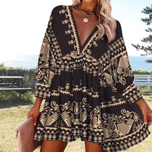 Last inn bildet i Galleri-visningsprogrammet, Over-kneet kjole med boho-stil
