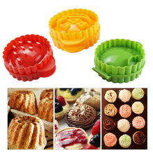 Last inn bildet i Galleri-visningsprogrammet, Mini Pie Press Mold
