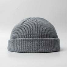 Last inn bildet i Galleri-visningsprogrammet, Warm wool knitted hat
