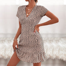 Last inn bildet i Galleri-visningsprogrammet, Polka Dot &amp; Floral Printed V Neck Casual Dress
