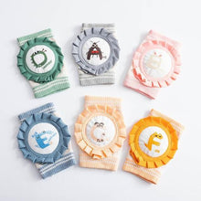 Last inn bildet i Galleri-visningsprogrammet, Broderitrykk baby kneputer
