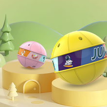 Last inn bildet i Galleri-visningsprogrammet, Glødende hoppende ball
