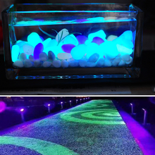 Last inn bildet i Galleri-visningsprogrammet, Glødende stein
