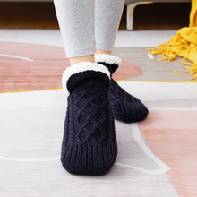 Last inn bildet i Galleri-visningsprogrammet, Slip-on Fluffy Tøfler
